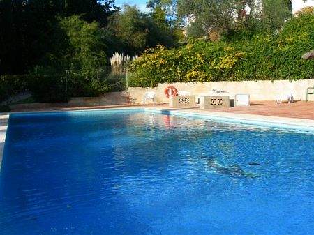 Der er pool tilh�rende omr�det