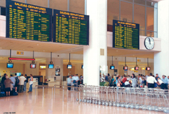 Flykunderne i M�laga nyder godt af nye rabatter. (foto AENA)