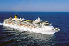 Costa Atlantica s�tter den 15. maj kursen mod K�benhavn.