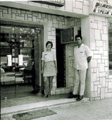Jorge Pujol som rejseleder for Bangs Rejser i 1963.