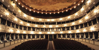Teatro Cervantes i M�laga