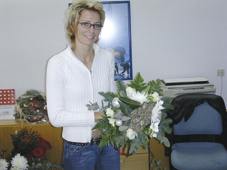 Jeanette med en af sine smukke buketter