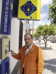 Juan Mart�n Escalona med kontorets terminal til ECC-Net.