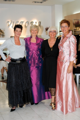 Inge Paulsen med �rets modeller .